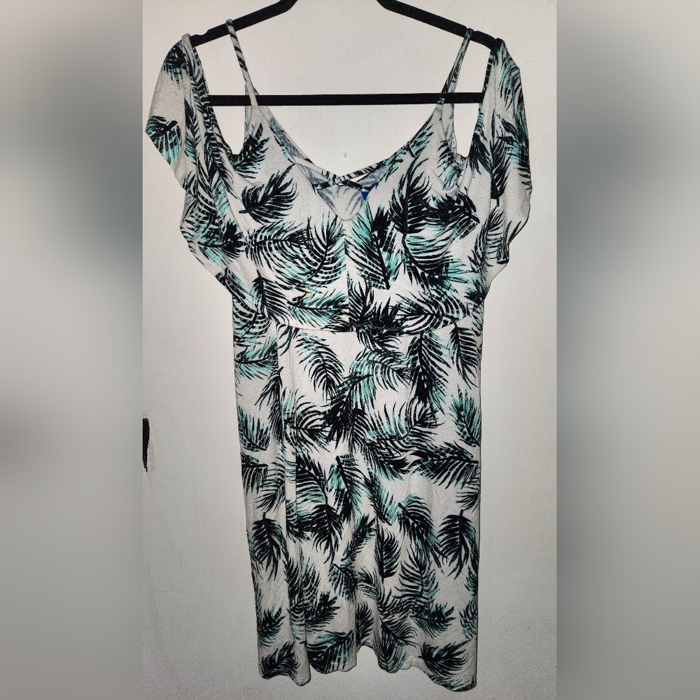Apt. 9 Black and Green Dress Coverup with Tropical Flair